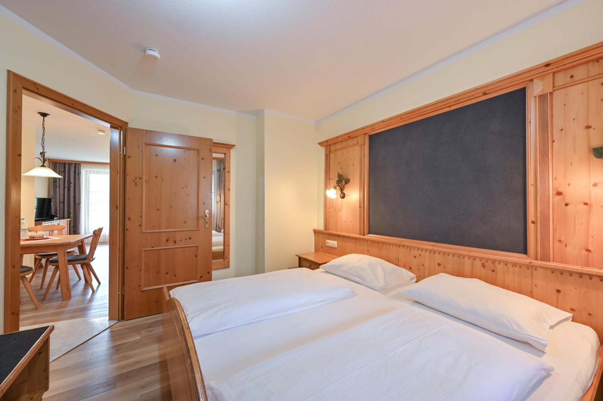 Residenz Sonnenhang I Füssen Δωμάτιο φωτογραφία